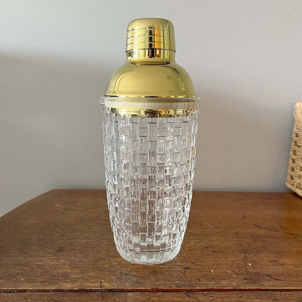 NWOT Glass Margarita Shaker with Gold Accent Top